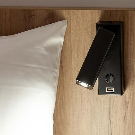 B&B Hotel Orly Rungis Aeroport 3 Etoiles Екстер'єр фото
