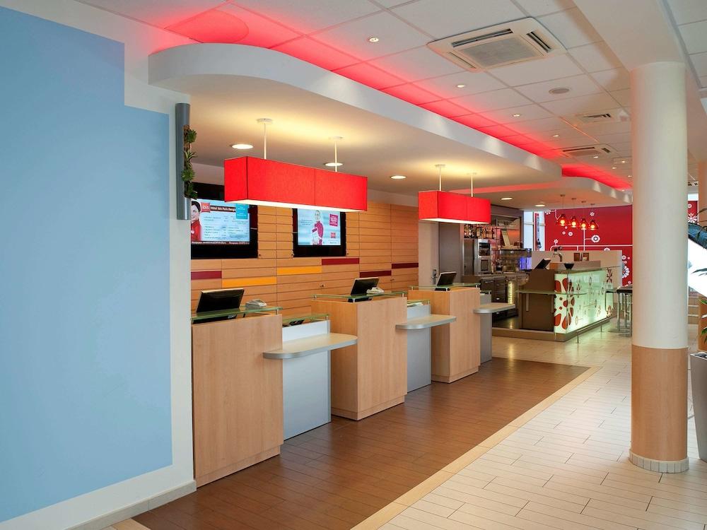 B&B Hotel Orly Rungis Aeroport 3 Etoiles Екстер'єр фото