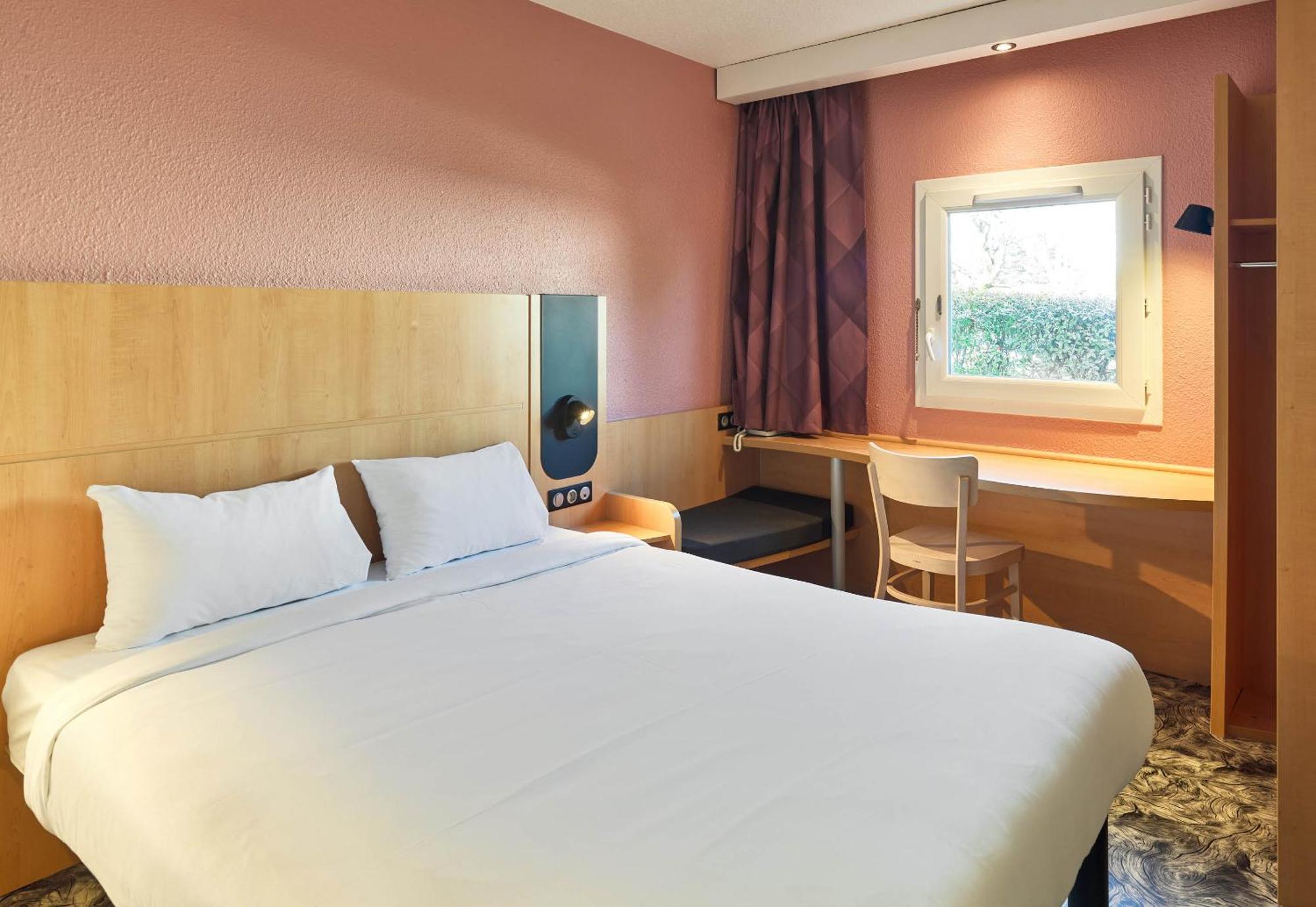 B&B Hotel Orly Rungis Aeroport 3 Etoiles Екстер'єр фото