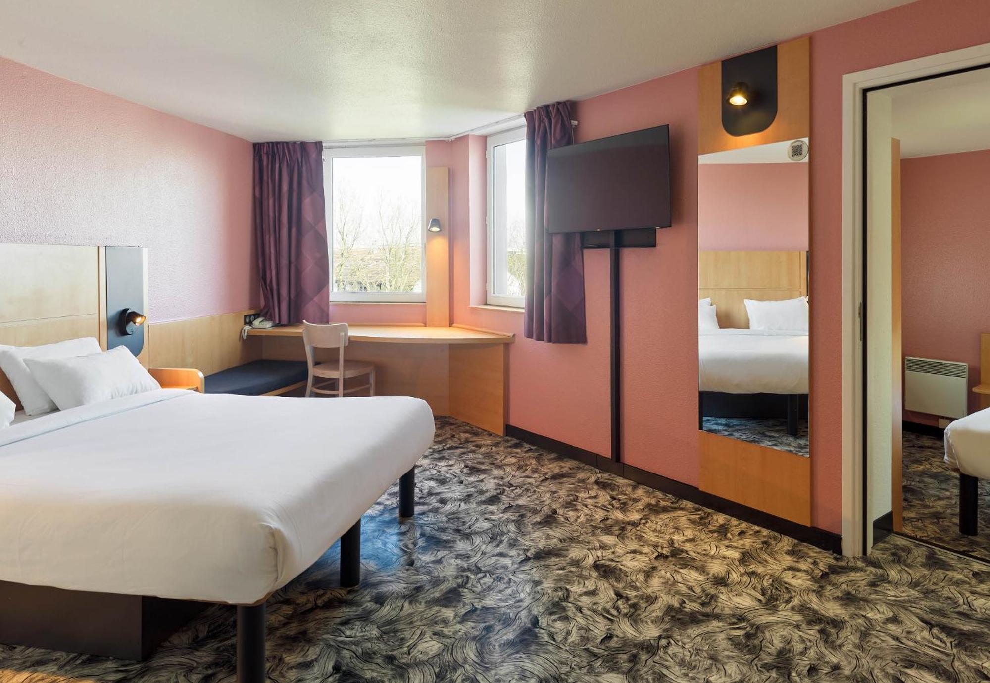 B&B Hotel Orly Rungis Aeroport 3 Etoiles Екстер'єр фото
