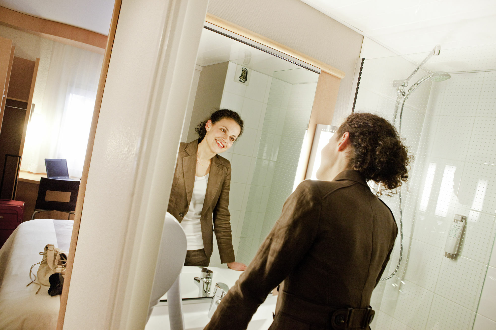B&B Hotel Orly Rungis Aeroport 3 Etoiles Екстер'єр фото