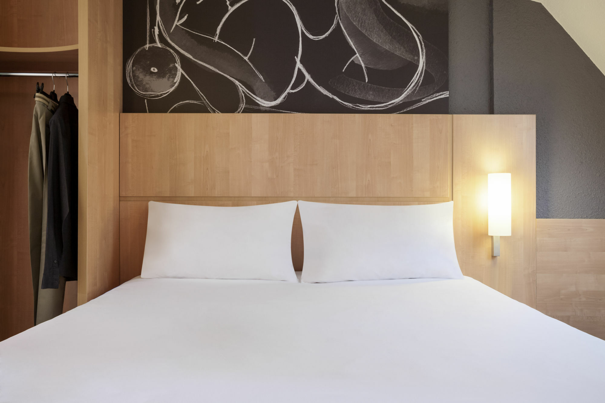 B&B Hotel Orly Rungis Aeroport 3 Etoiles Екстер'єр фото